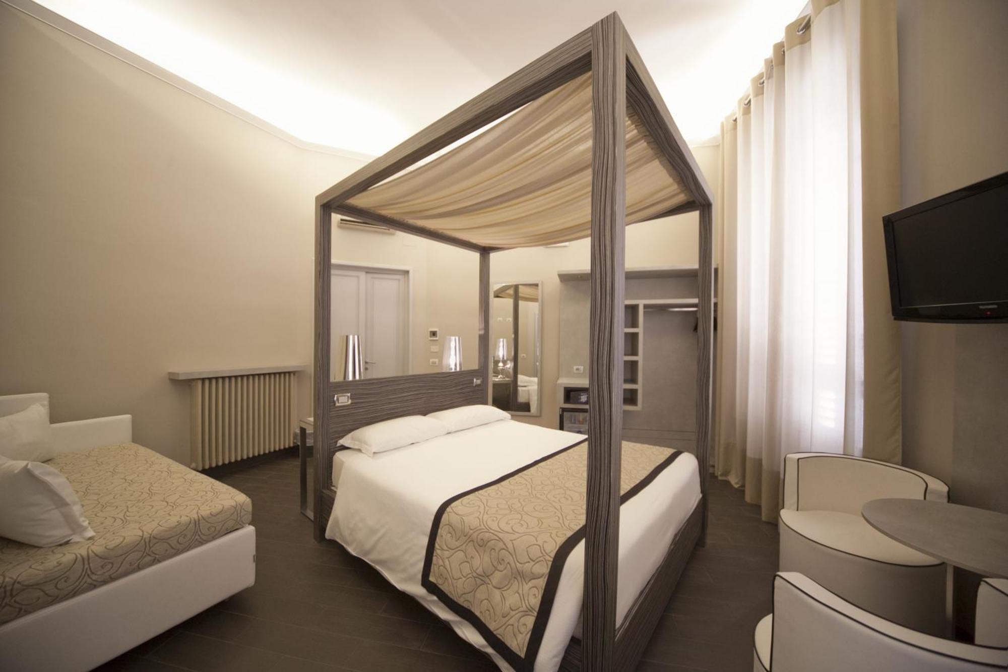 Triple Room Private Bathroom